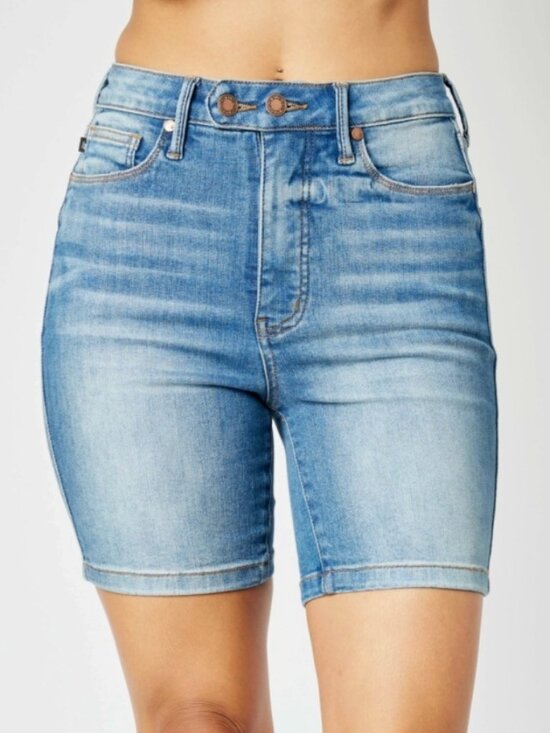 Judy Blue Pants - JUDY BLUE High-Rise Stretch Tummy Control Denim Bermuda Short Size XL 15/32 NEW